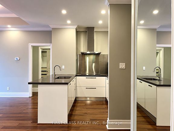 5th image of 1231 Yonge St #207