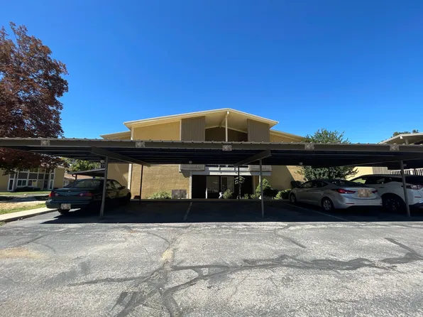327 Peach Ln, Bountiful, UT 84010