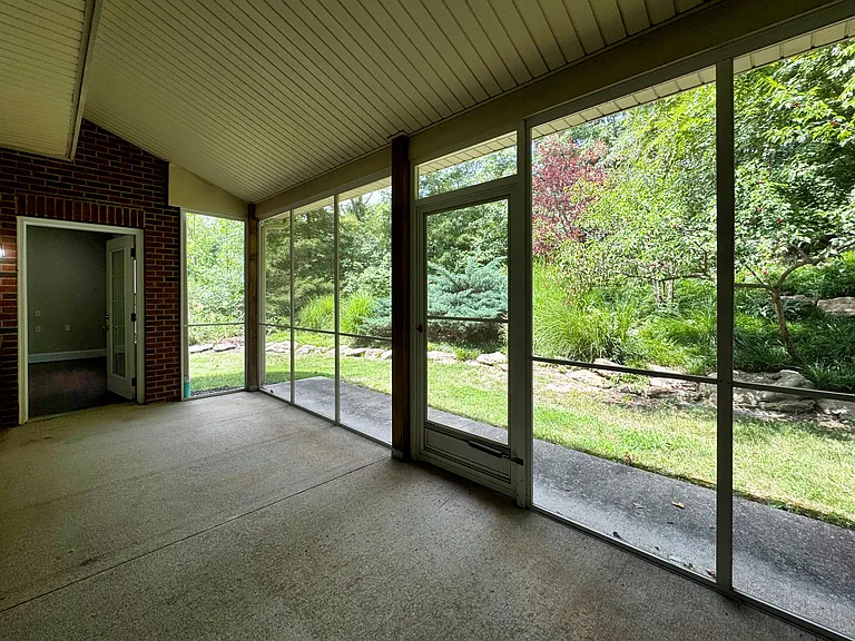 2612 Face Rock Ct — Photo 29