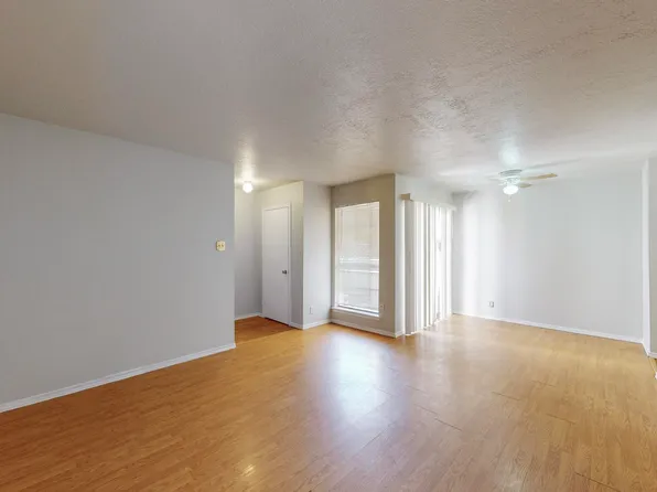 4601 Carlisle Blvd NE APT J1, Albuquerque, NM 87109