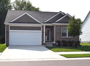 47043 Brookview Dr, Chesterfield, MI
