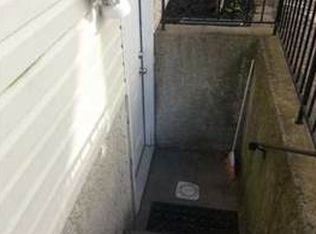 74 Lerer Ln, Staten Island, NY 10307