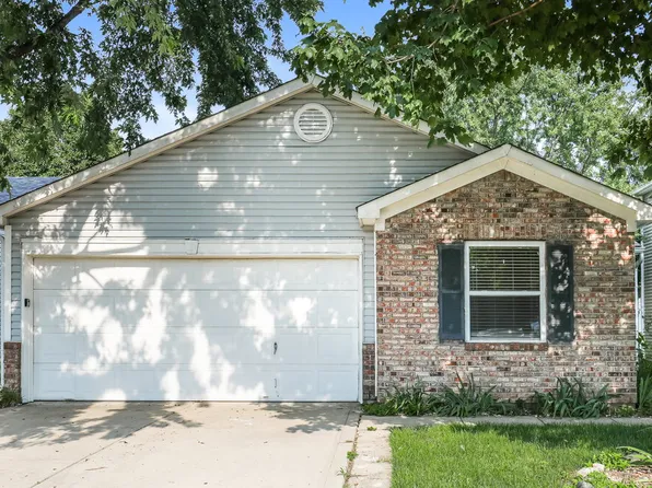6855 Youngberry Dr, Indianapolis, IN 46217
