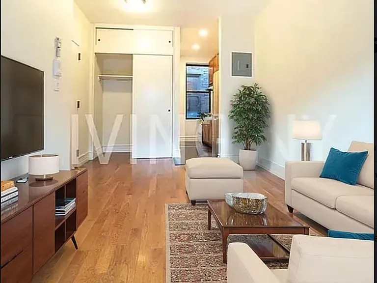167 W 83rd St #4A — Photo 1