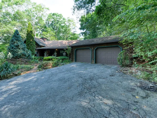 59 Ulasik Road, Canterbury, CT 06331