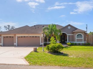 12300 Drake Ln, Spring Hill, FL 34609