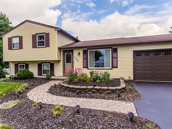 4th image of 1715 Birchwood Dr