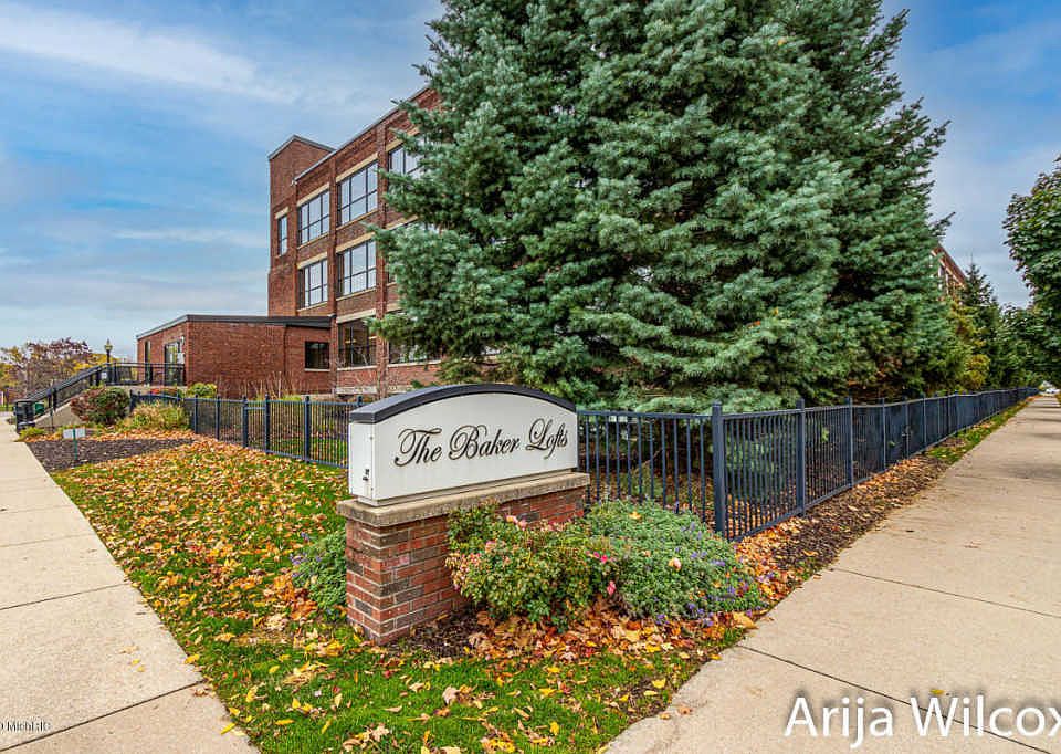 1st image of 533 Columbia Ave APT 213