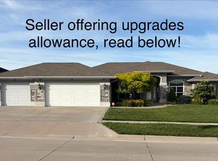 3805 W 38th St, Hastings, NE 68901