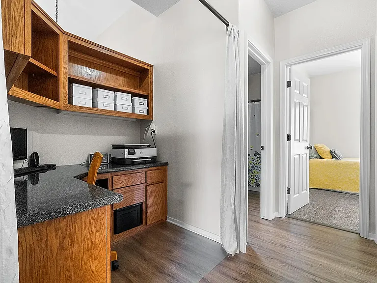 7364 Ensminger Ave — Photo 7