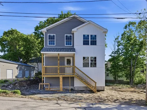 10 Walnut St, West Warwick, RI 02893