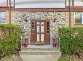 9 Somerset Drive #11F, Suffern, NY 10901