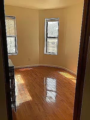 4th image of 102 Convent Ave #2A
