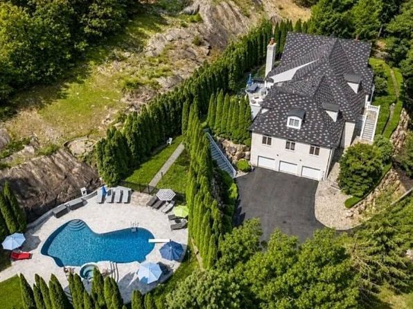 49 Cherokee Ct