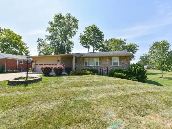 8191 Riovista Dr, Cincinnati, OH 45255