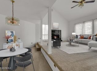 6 Provident Ct, Ocean, NJ 07712