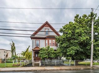 88 Myrtle St, Lawrence, MA 01841