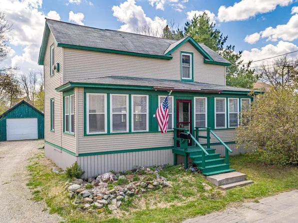 512 E Washington St, Ely, MN 55731