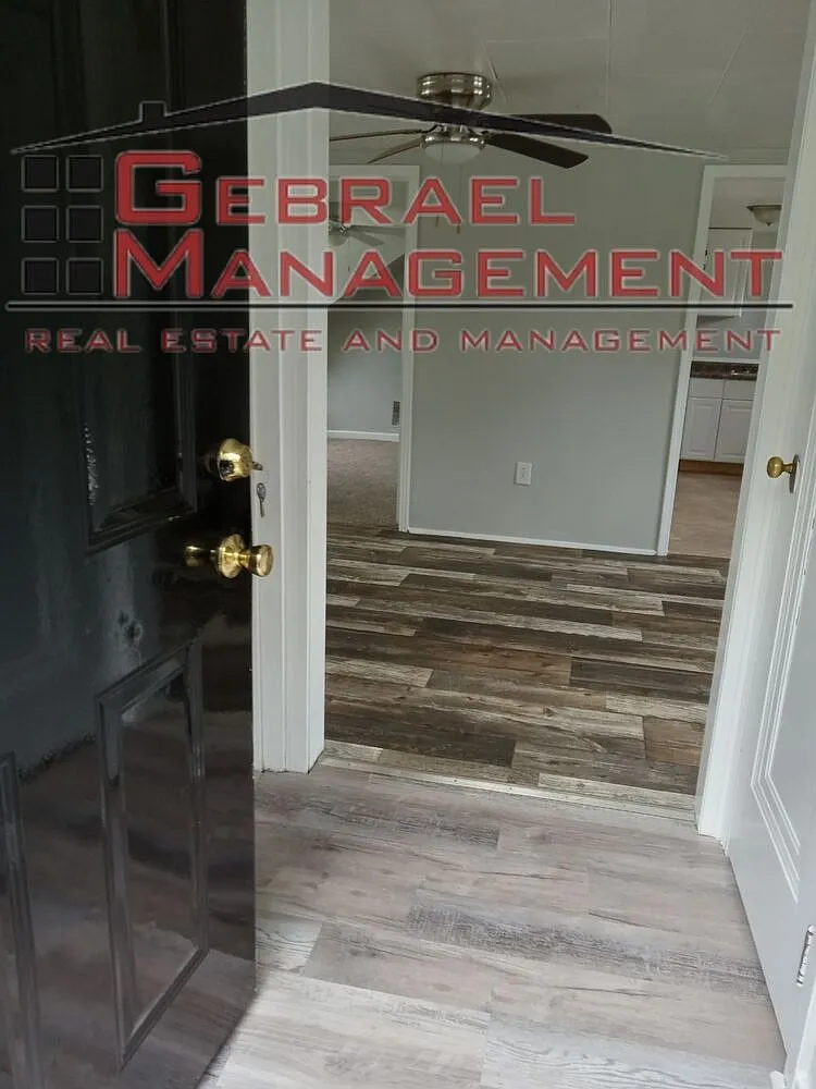 920 Ames St. ROA NEW — Photo 2