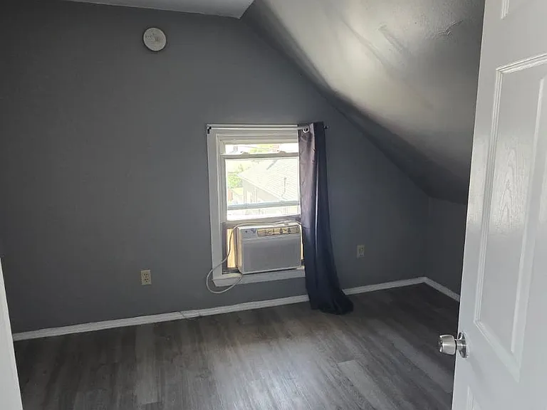 41 Carolina Ave #3 — Photo 8