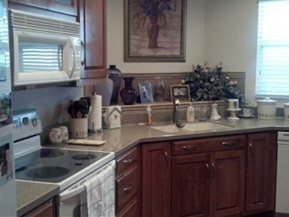 5th image of 1850 Sandy Knoll Cir N