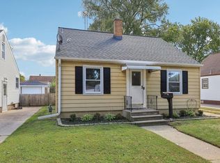 7835 18th Ave, Kenosha, WI 53143