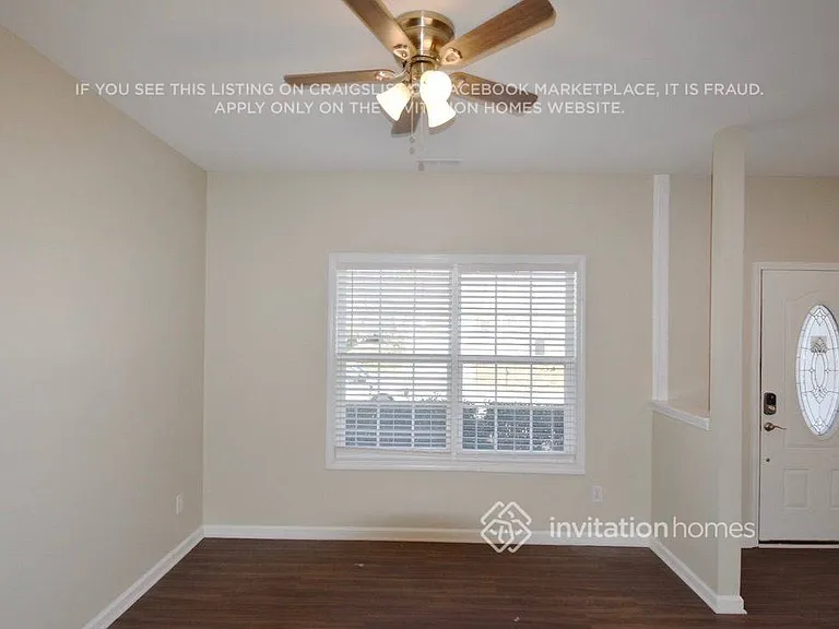 7415 Ethans Way — Photo 2