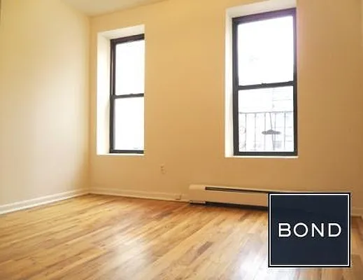 Rented by Bond New York | media 31