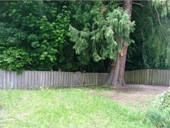 5th image of 17901 S Greenfield Dr