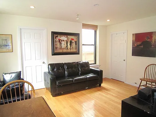 Rented by City Connections Realty | media 30