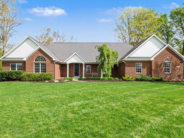 5776 Creekridge Dr, Middleville, MI 49333