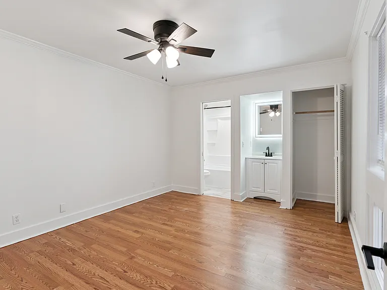 625 Executive Golf Villas — Photo 10