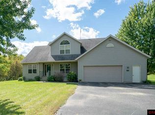 509 Hiller Dr, Good Thunder, MN 56037