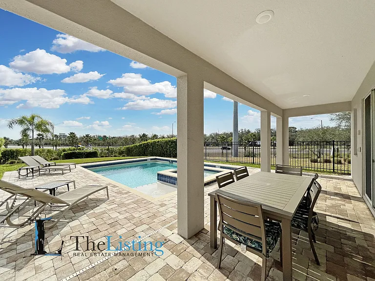 7755 Westland Dr — Photo 31