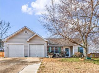 4625 Watson Farms Ln, Cumming, GA 30028