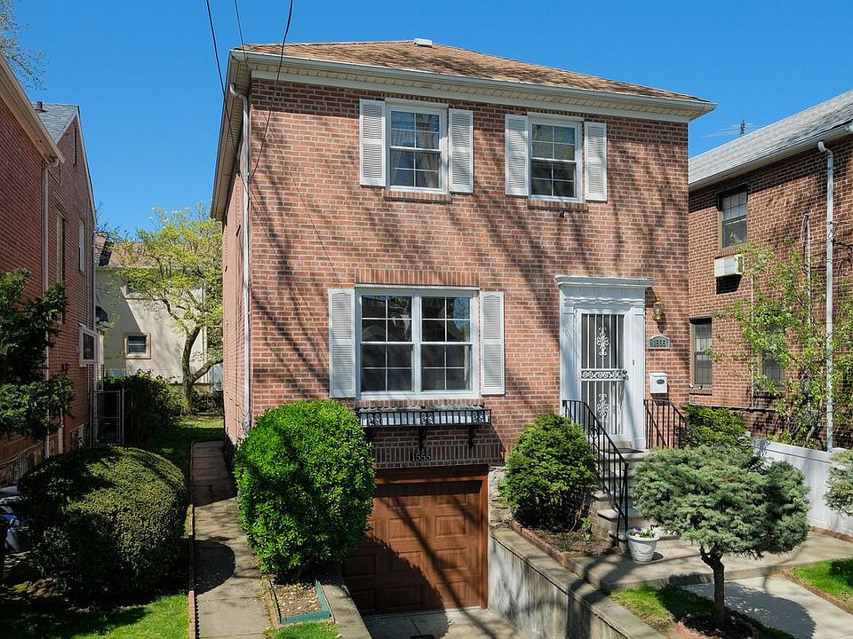 1st image of 1555 Waring Ave