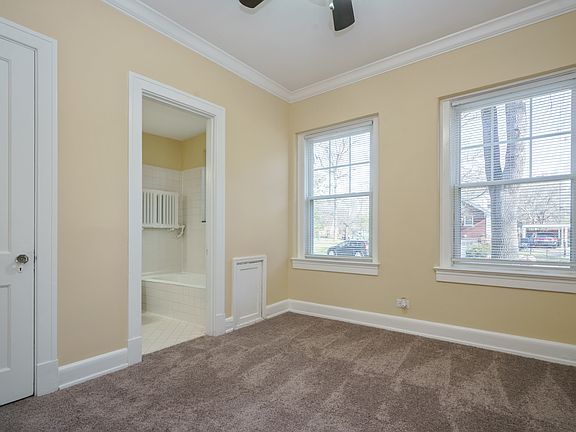4th image of 920 Audubon Pkwy #6