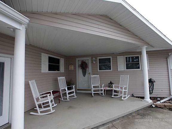 2nd image of 47 Adelaide Dr