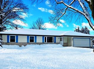 W154N10077 Moonlite DRIVE, Germantown, WI 53022