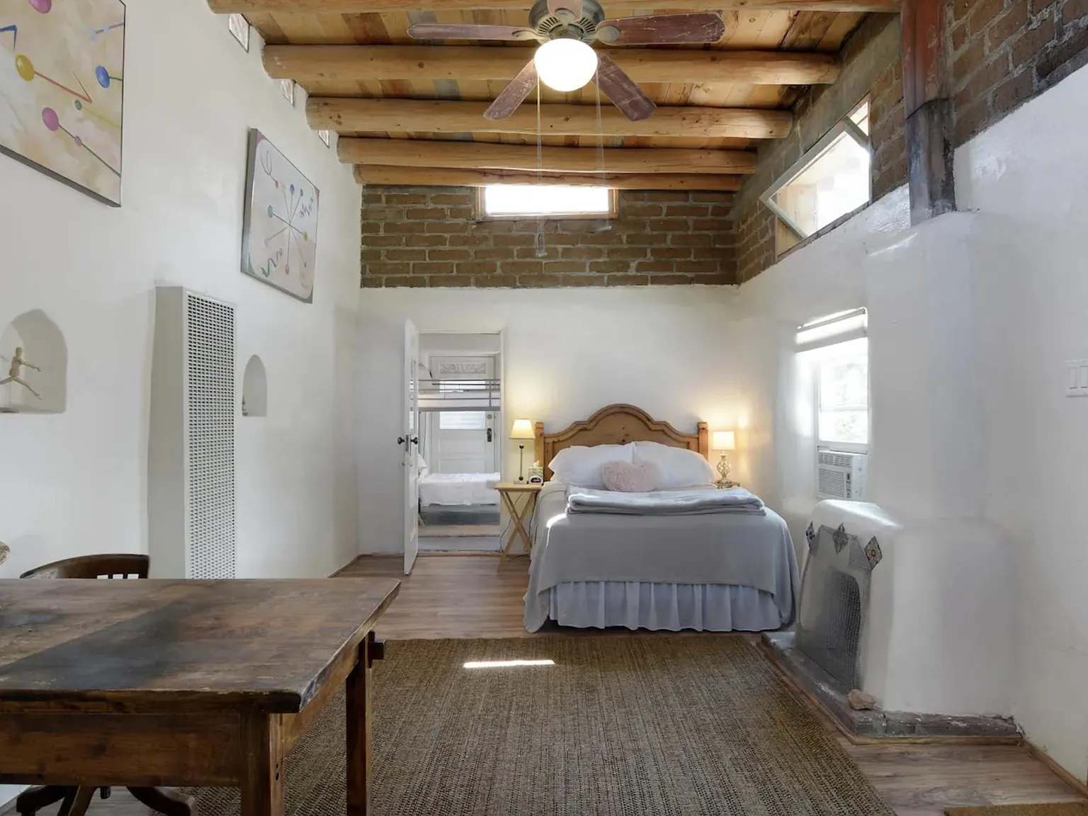 2 bed, 1015 sqft, $2,300 — Photo 4