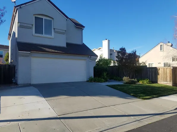 118 Falaise Dr, Vacaville, CA 95687
