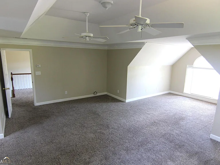 104 Inverrary Ct — Photo 9