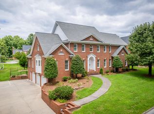152 Chippendale Sq, Kingsport, TN 37660