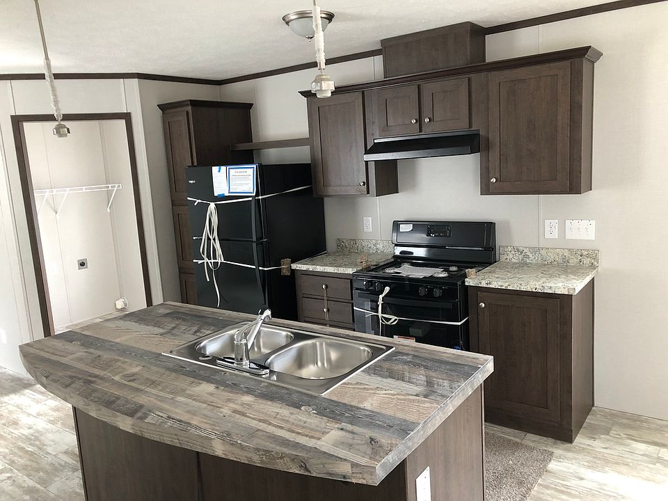 2nd image of 2801 Thielman St Lot 87