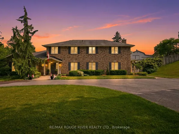 7483 Bethel Grove Rd, Hamilton, ON K9A 4J7