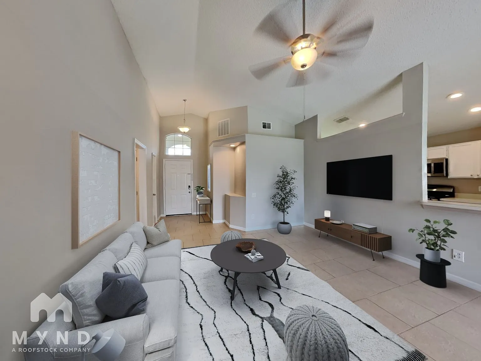 3 bed, 2.0 bath, 1404 sqft, $2,379 — Photo 2