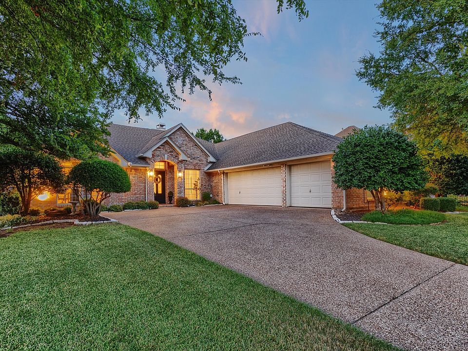 1st image of 722 Bryson Way