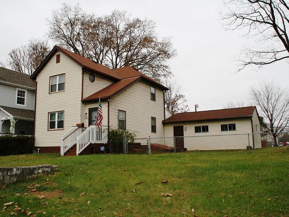 1st image of 1596 Gibbard Ave