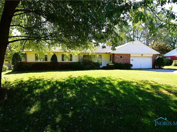 4225 Talwood Ln, Toledo, OH 43606