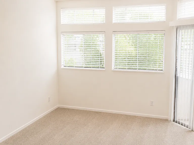 11847 Laurelwood Dr #305 — Photo 7